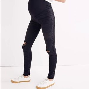 Madewell Maternity Over-the-Belly Skinny Jeans in Black Sea